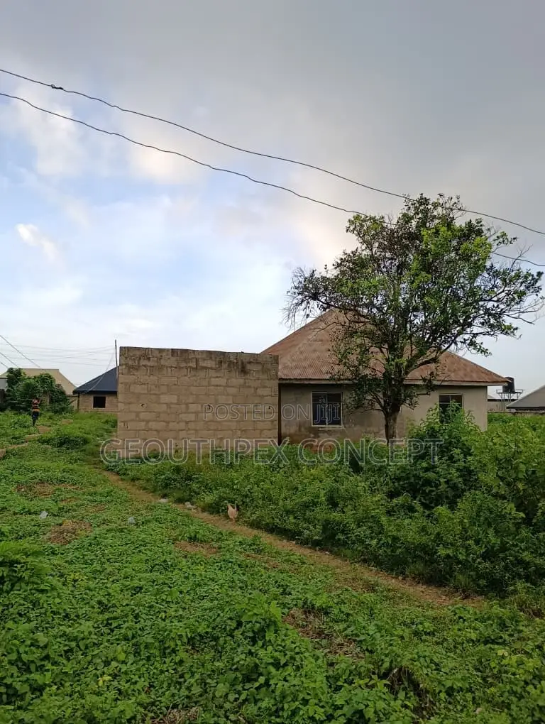 2bdrm Bungalow in Moniya for sale in Moniya