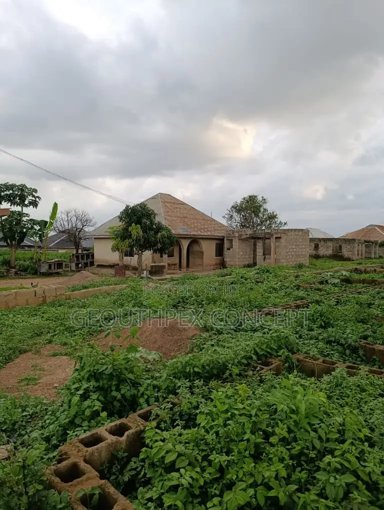 2bdrm Bungalow in Moniya for sale in Moniya