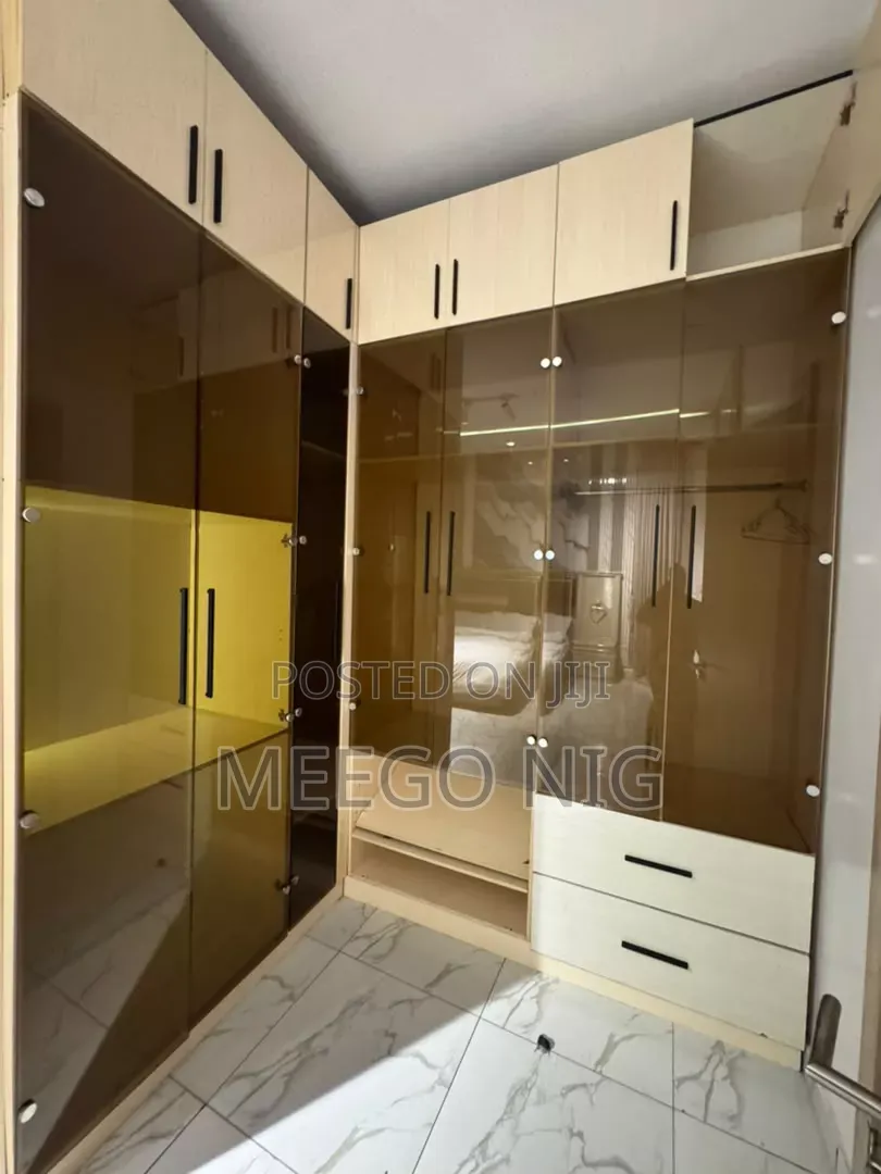 1bdrm Shared Apartment in Ikota Villa Estate for rent in Ikota