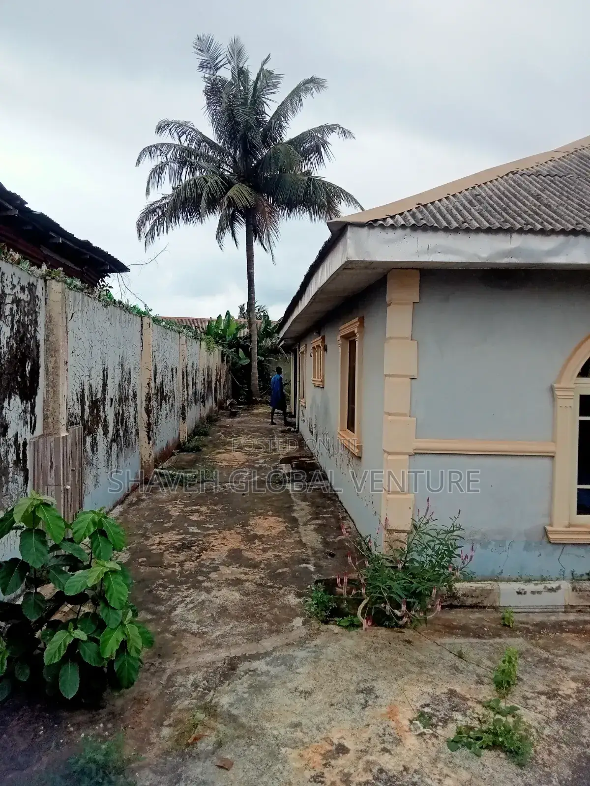 5bdrm Bungalow in Water Water Ado Ota for rent in Ado-Odo/Ota
