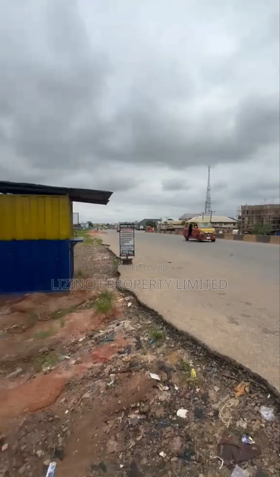70ft by 220ft Land for Sale Along Ugbowo Lagos Road, Benin in Benin City