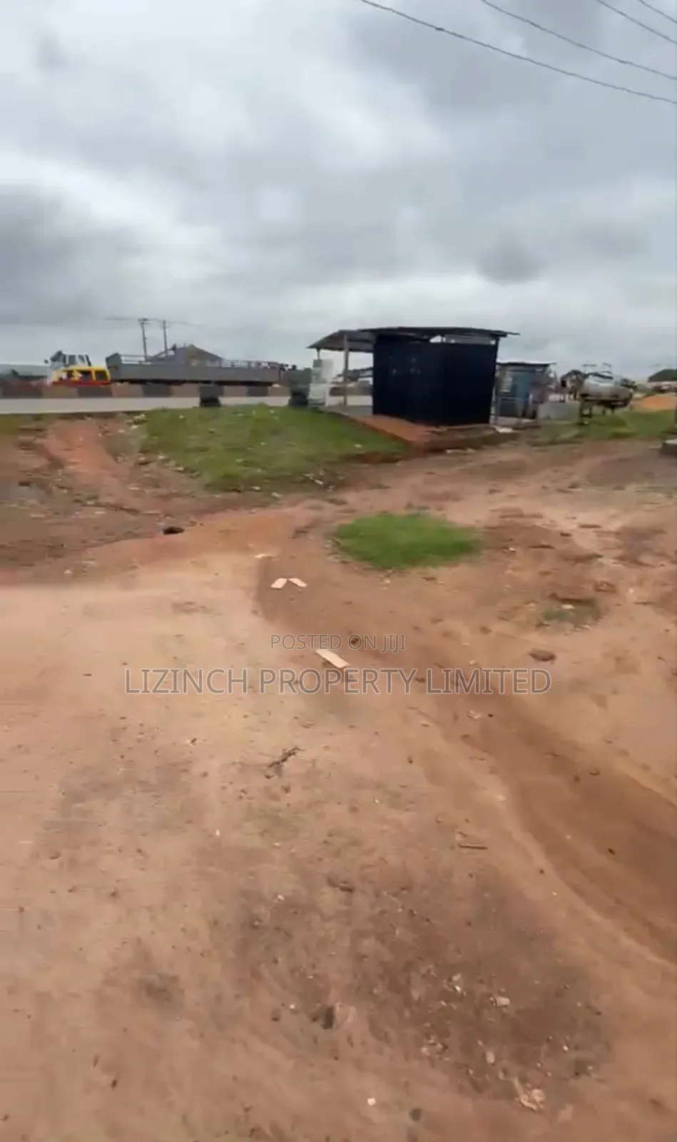70ft by 220ft Land for Sale Along Ugbowo Lagos Road, Benin in Benin City
