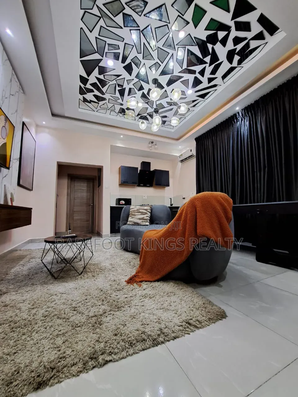 Premium 1 Bedroom Apartment in Lekki Phase 1