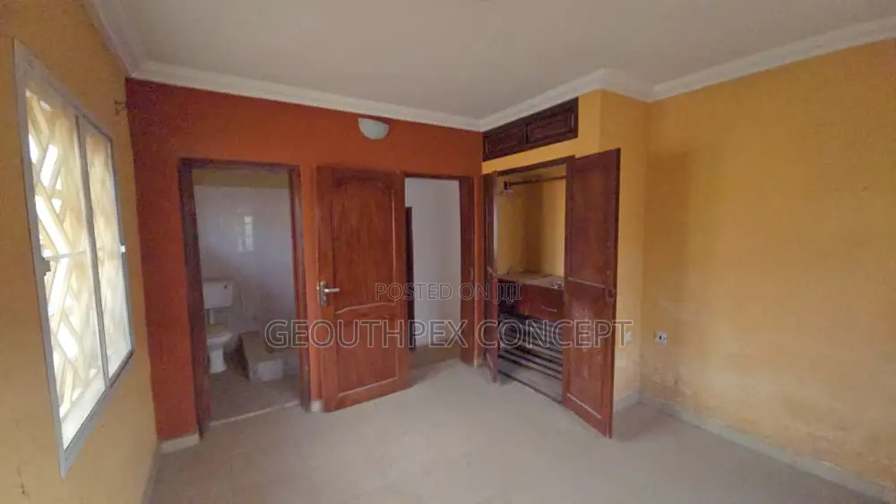 3bdrm Bungalow in Temidire Estate, Ologuneru for sale in Ologuneru