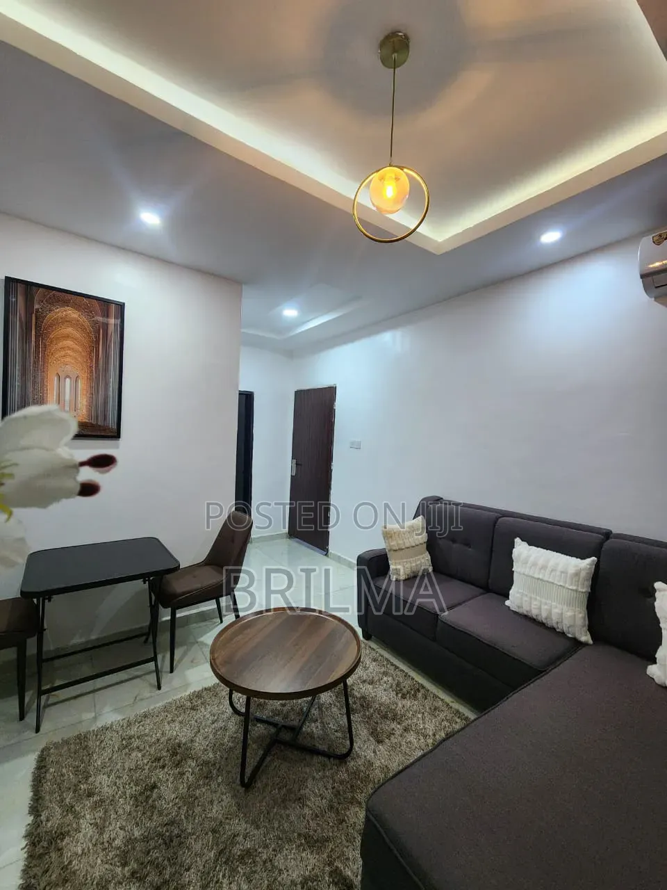 1 BDRM Shortlet Apartment in Area 10 in Area 10