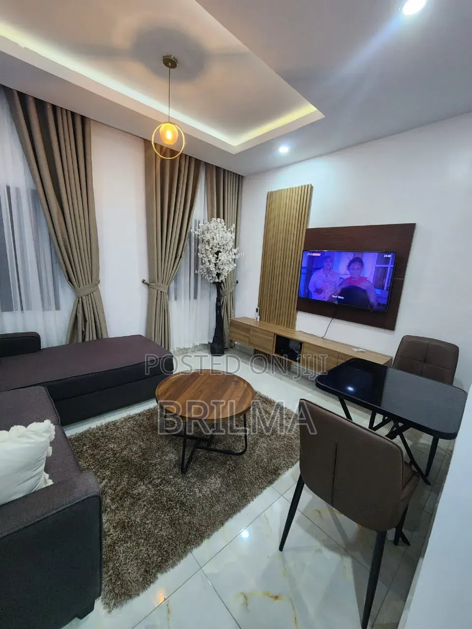 1 BDRM Shortlet Apartment in Area 10 in Area 10