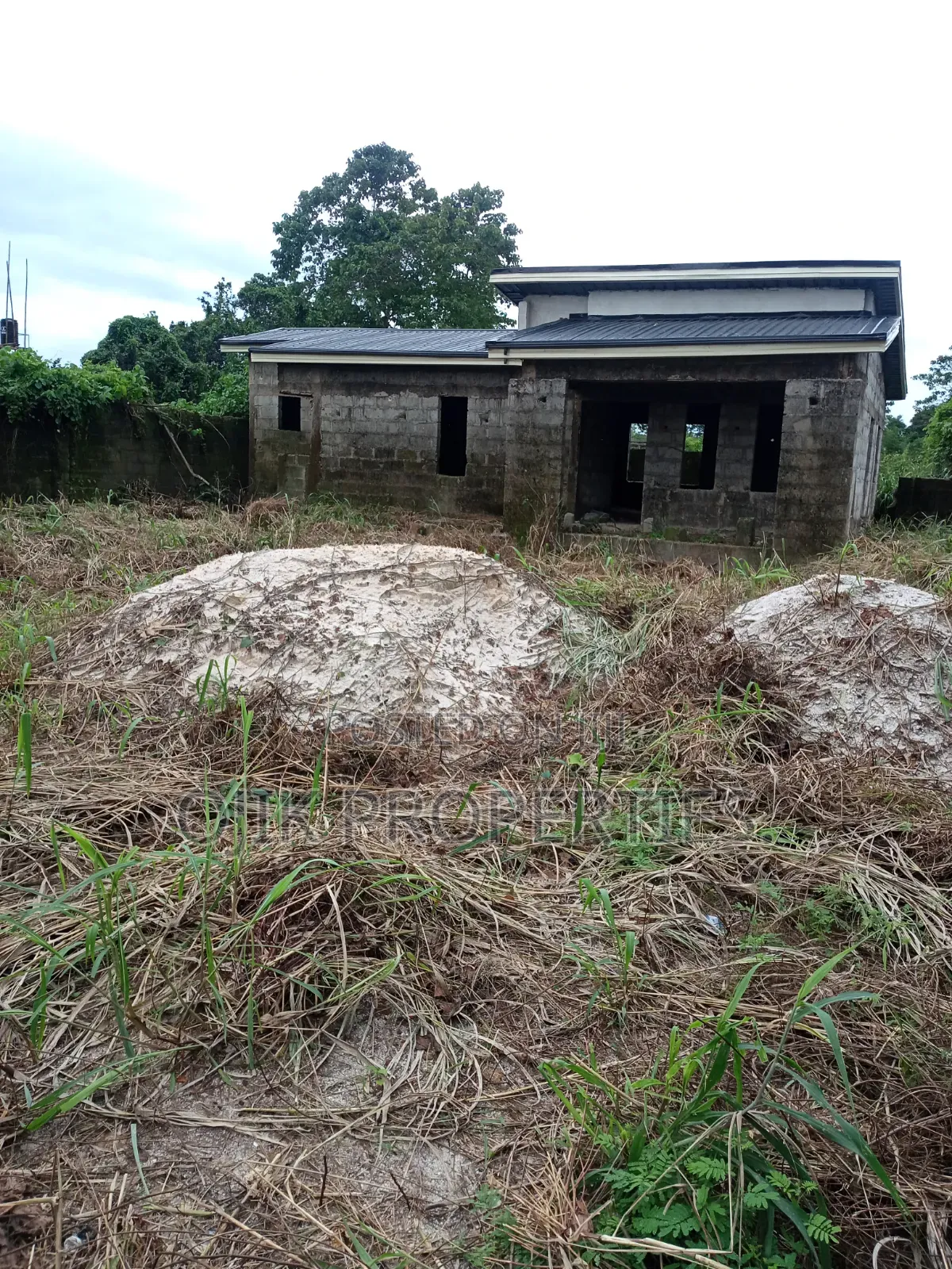 Land for Sale. in Owerri