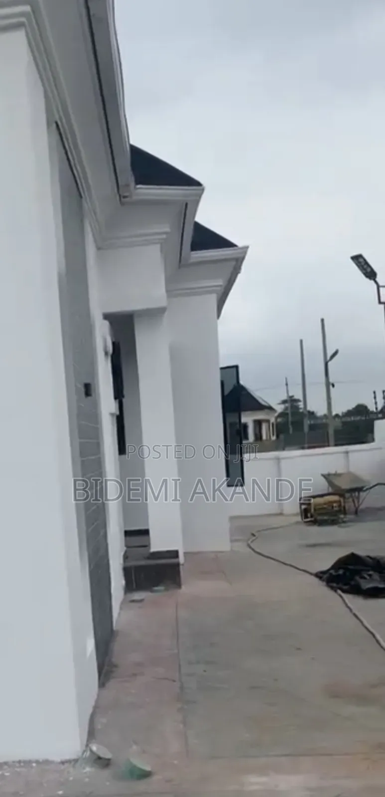 4bdrm Bungalow in Blue Stone, Obafemi-Owode for sale in Obafemi-Owode