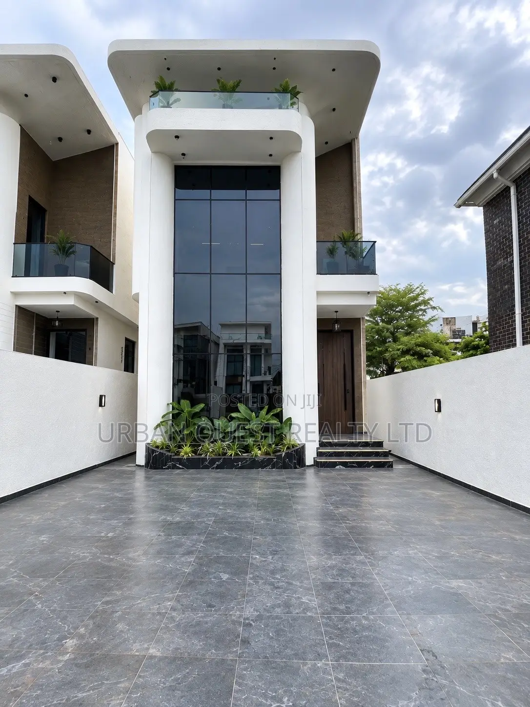 5bdrm Duplex in Lekki for sale in Lekki