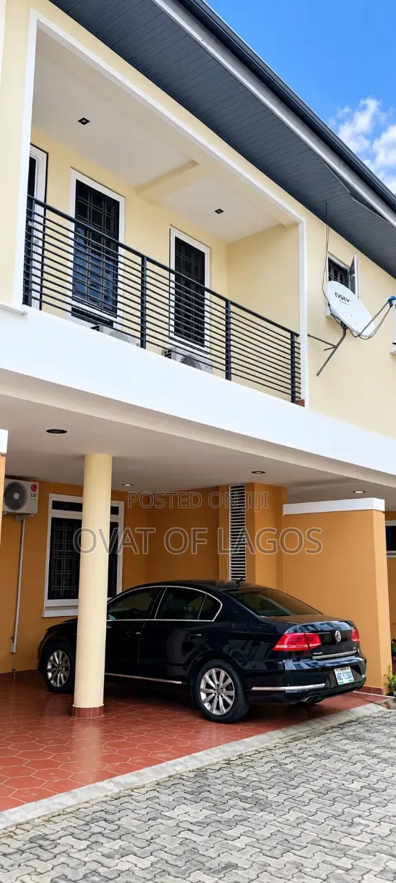 3bdrm House in Lekki Phase 1 for rent in Lekki Phase 1