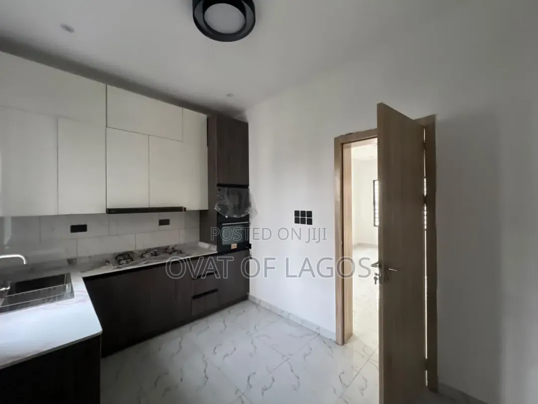 4bdrm Duplex in Orchid, Lekki Expressway for rent in Lekki Expressway