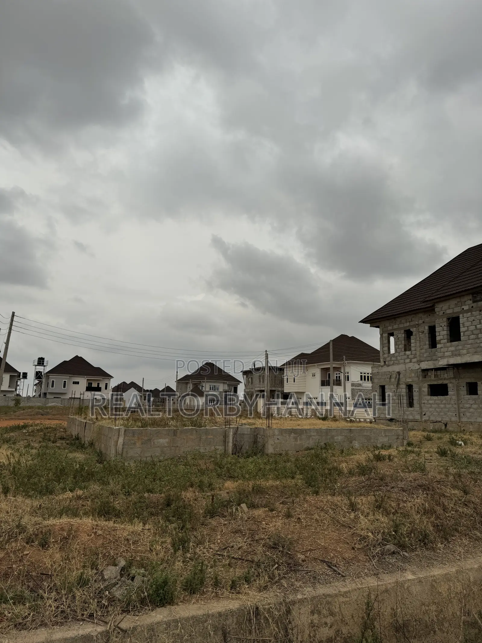 300sqm Estate Plot of 3 Bedroom Semi Detached Duplex With Bq for Sale in Kubwa