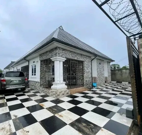 4bdrm Bungalow in By Deeper Life, Rumuoparali for sale in Rumuoparali