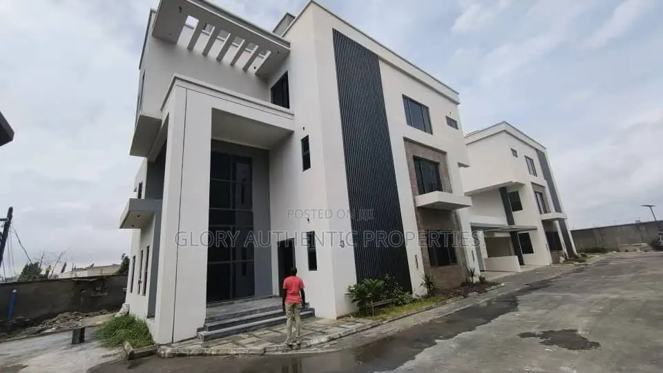 5bdrm Duplex in Aso Villa Estate, Asokoro for sale in Asokoro