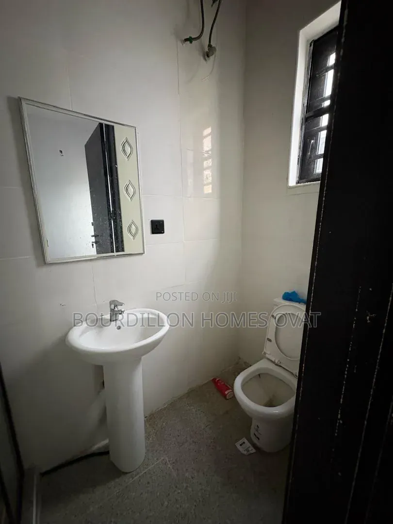 4bdrm Duplex in Orchid Lekki Lagos for rent in Lekki Expressway