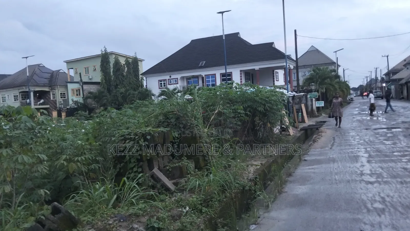 For Sale : 2 Plots at Ivory Height Est, Eneka Link Rd Ph in Eliozu