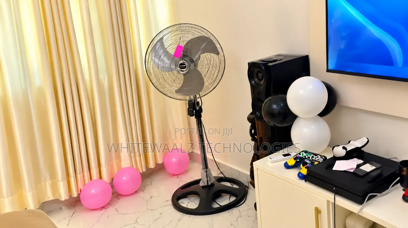 2 Bedroom Serviced Apartment for Shortlet Built for Parties in Phase 2 / Jikwoyi