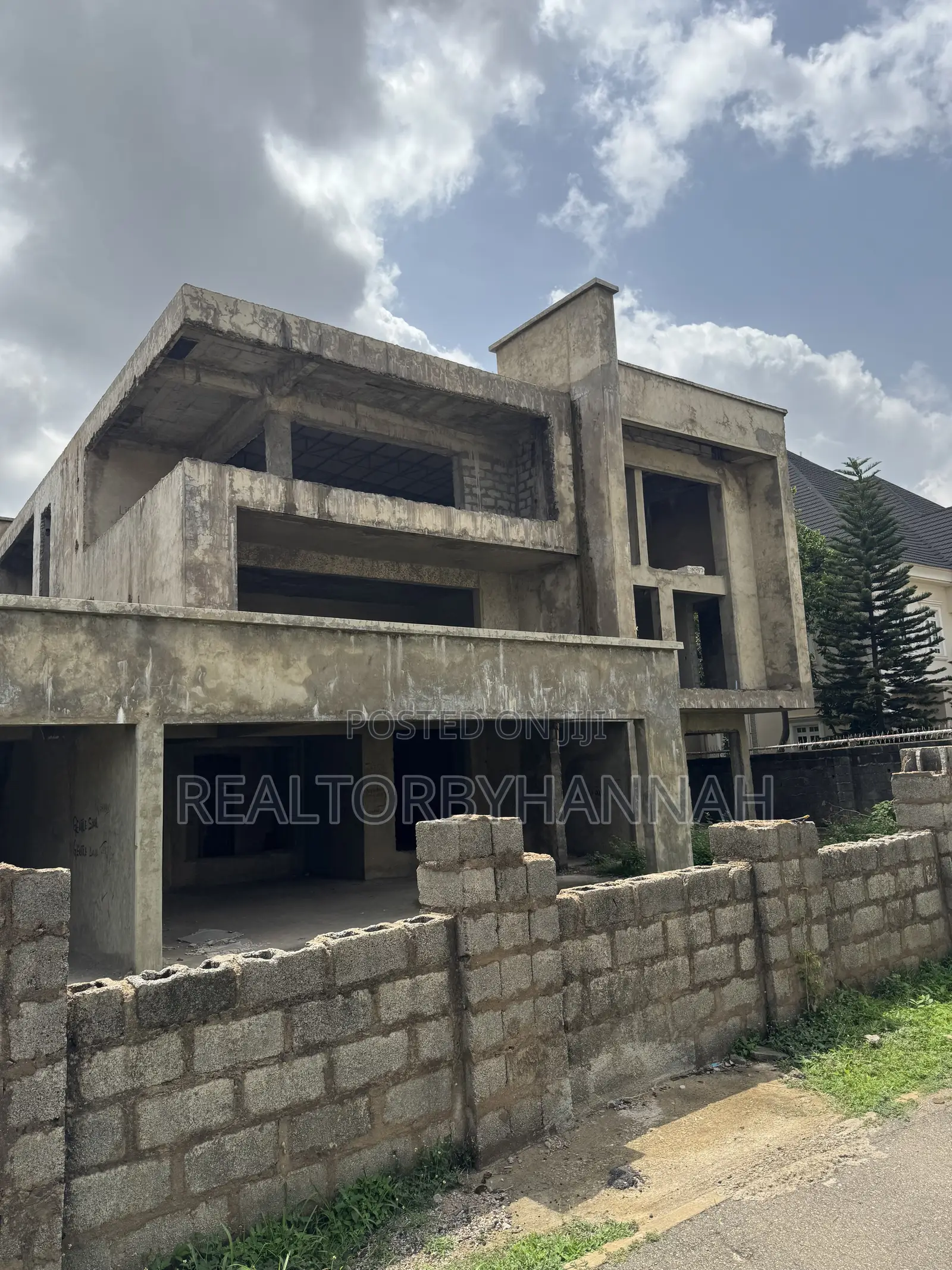 5bdrm Villa in Asokoro for sale in Asokoro