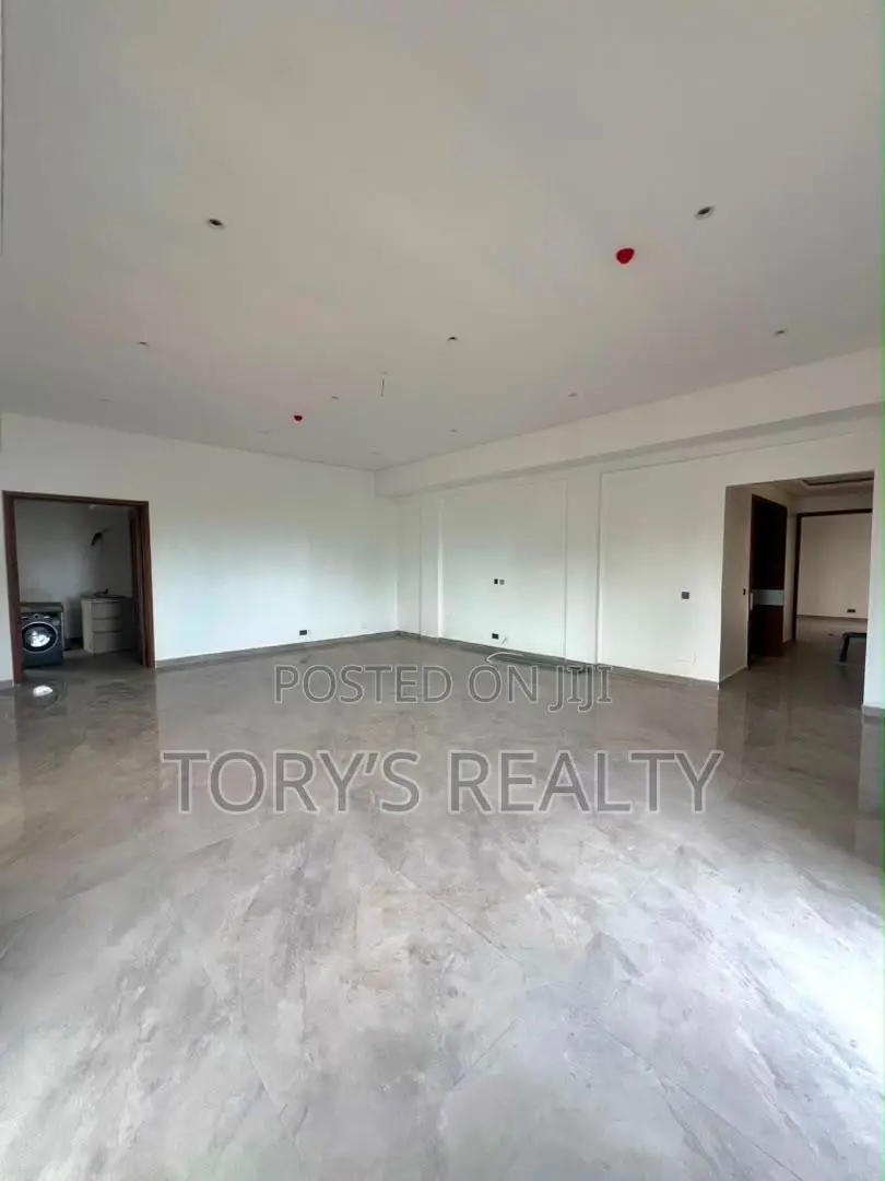 4bdrm Penthouse in Old Ikoyi for sale in Old Ikoyi