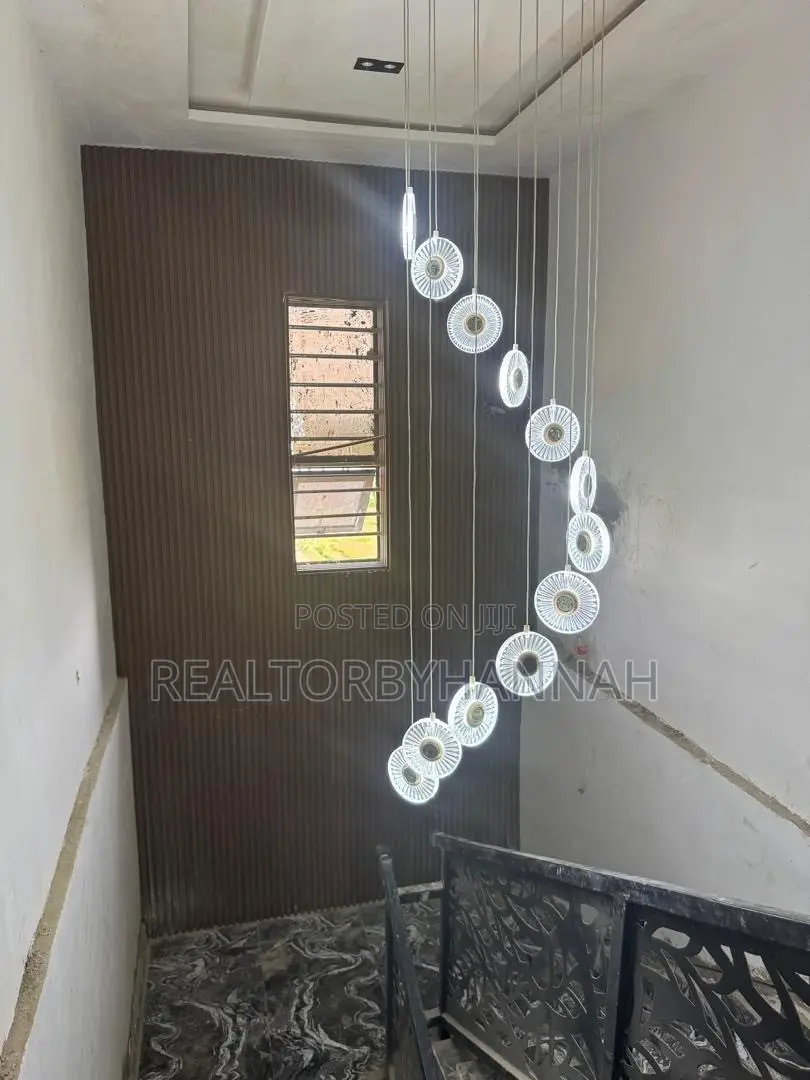 5bdrm Duplex in Ochacho Estate, Life Camp for sale in Life Camp