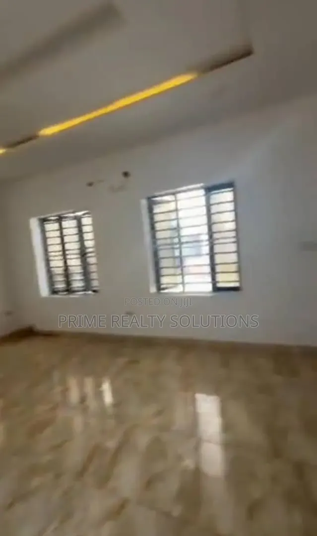 Mini Flat in Dpkay Estate, Orchid for rent in Lekki Gardens Estate