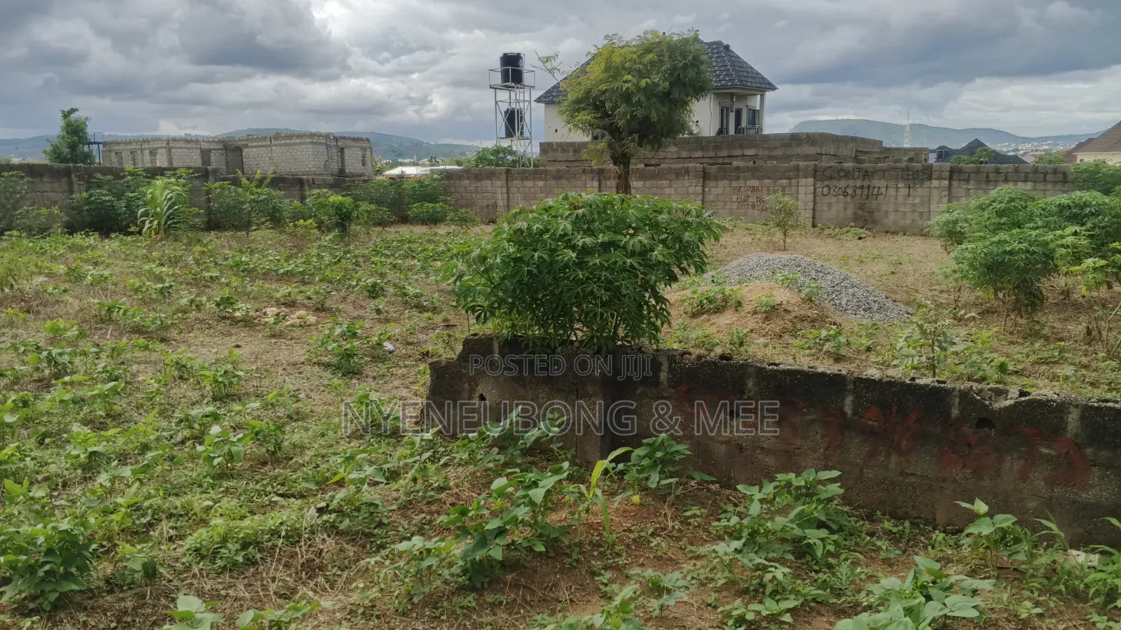 Beautiful Land for Sale in Phase 4 / Jikwoyi