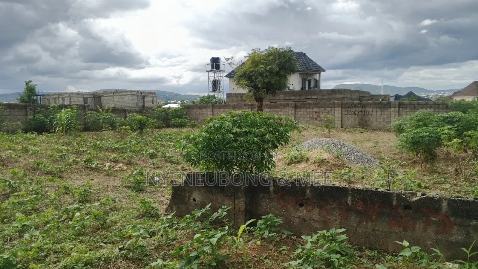 Beautiful Land for Sale in Phase 4 / Jikwoyi