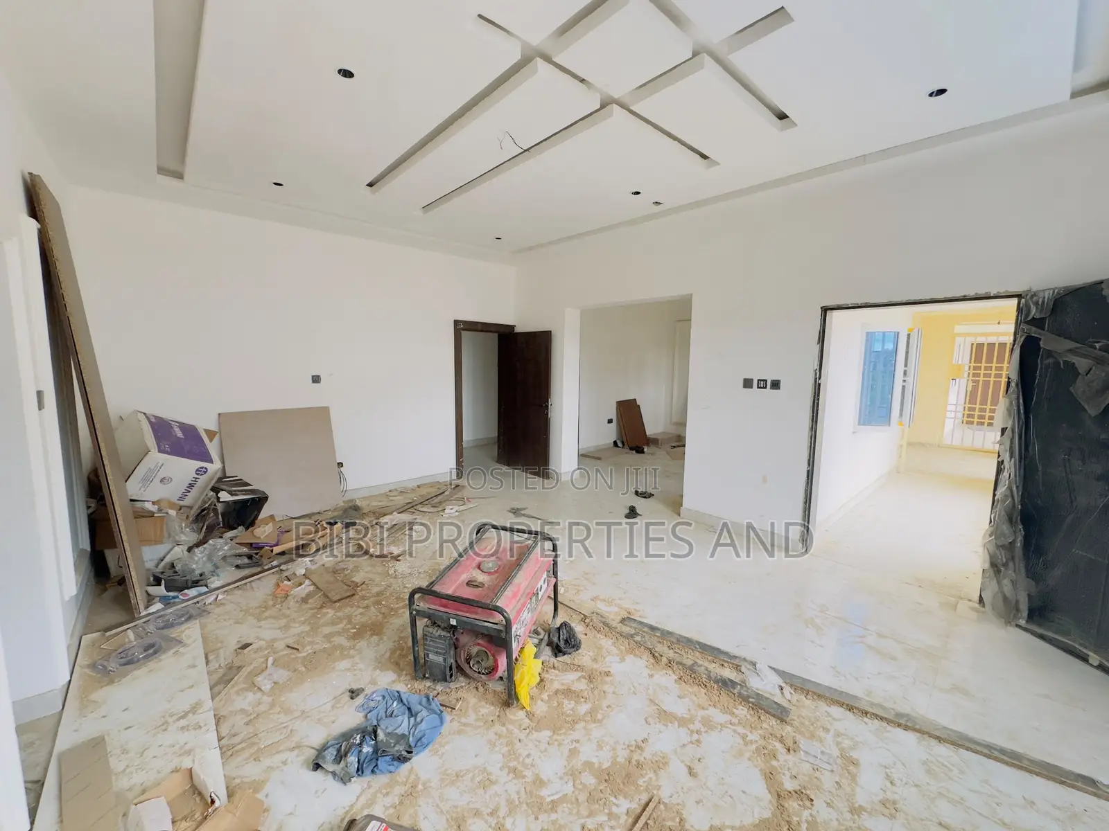 3bdrm Block of Flats in Wuye for sale in Wuye