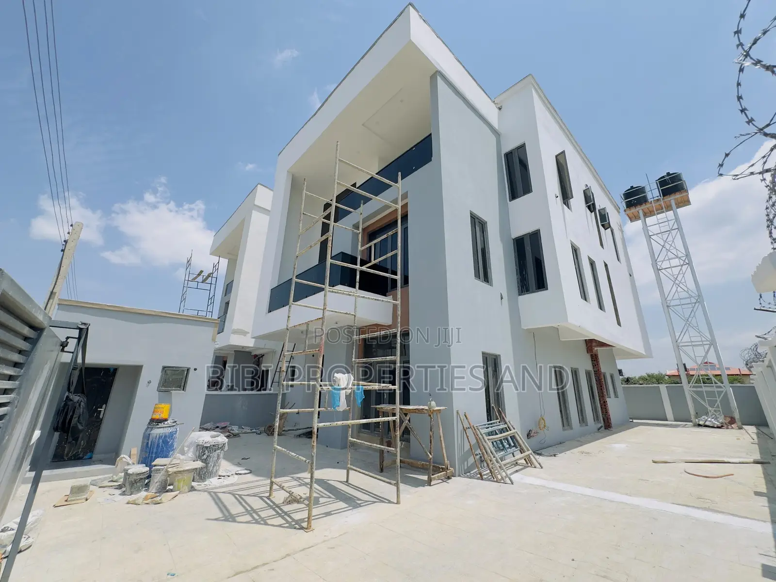 5bdrm Duplex in Gwarinpa for sale in Gwarinpa