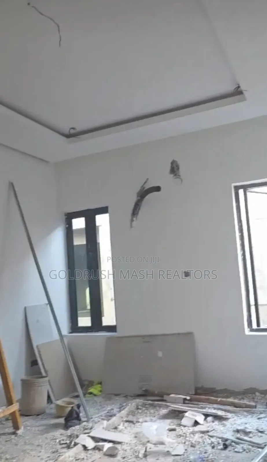 Furnished 3bdrm Townhouse/Terrace in Phase 1/ Gbagada for sale in Phase 1 / Gbagada