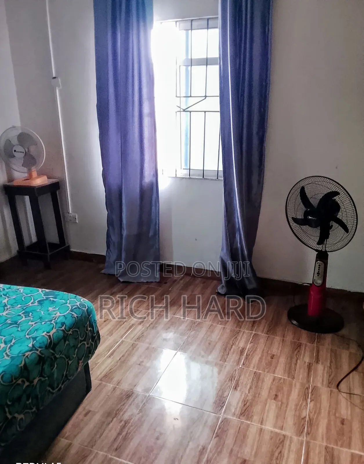 Room in Shared Flat in Ogombo