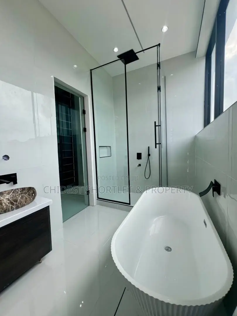 4bdrm Duplex in Orchid, Lekki Expressway for sale in Lekki Expressway