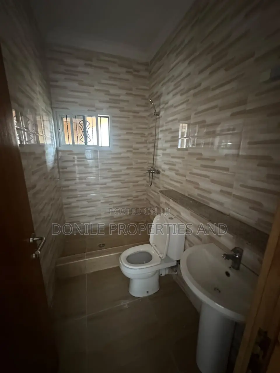 3bdrm Duplex in Osapa London for rent in Osapa london
