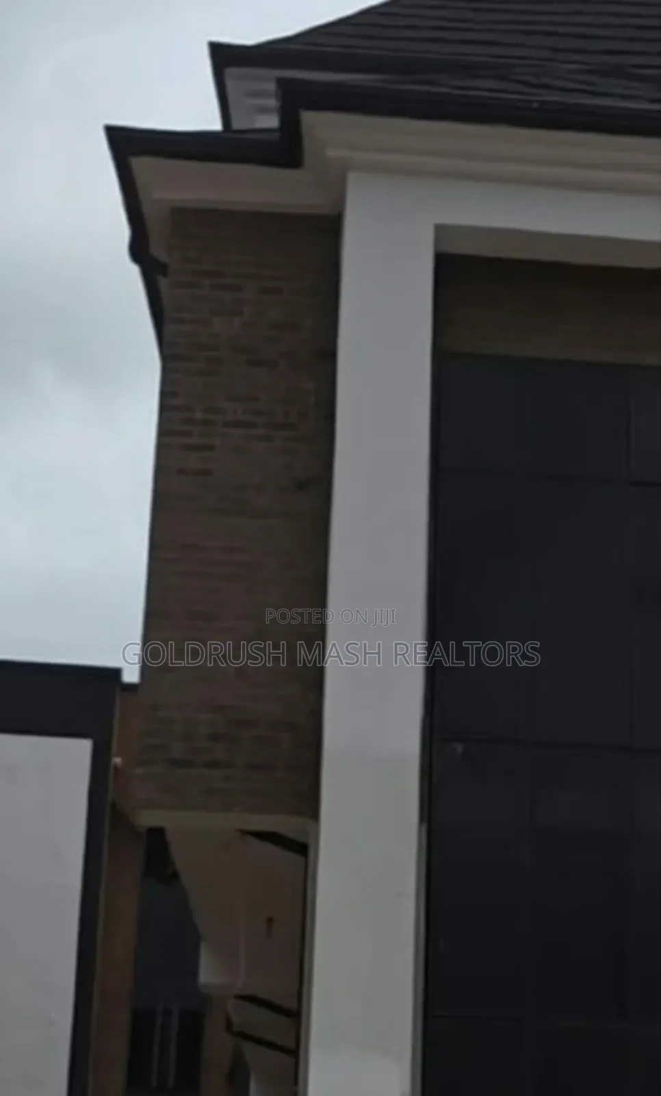 Furnished 3bdrm Block of Flats in Magodo Brooks, Ketu-Ikosi for sale in Ketu-Ikosi