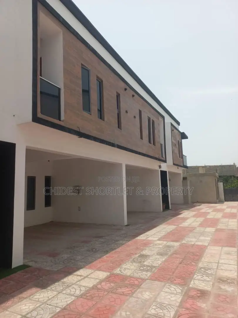 4bdrm Duplex in Orchid, Lekki Expressway for sale in Lekki Expressway