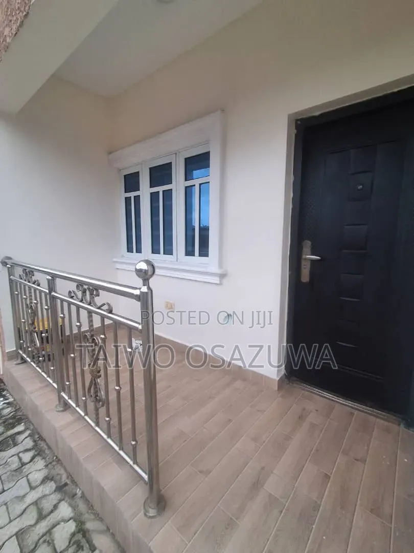 2bdrm Apartment in Badora Road for rent in Ado / Ajah