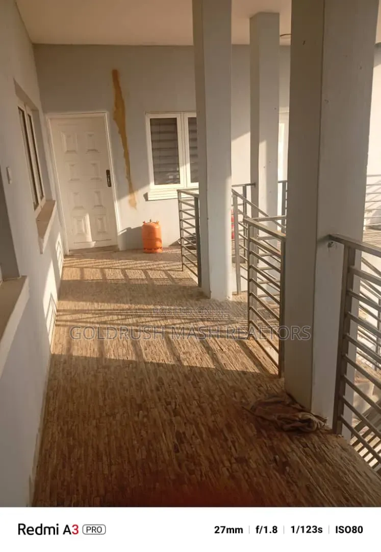 4 Bedroom Terrace in Opebi