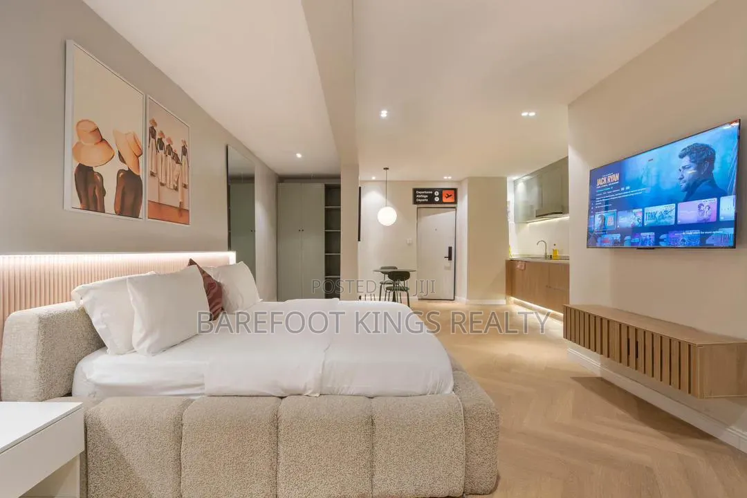 Luxury Studio Apartment in Lekki Phase 1