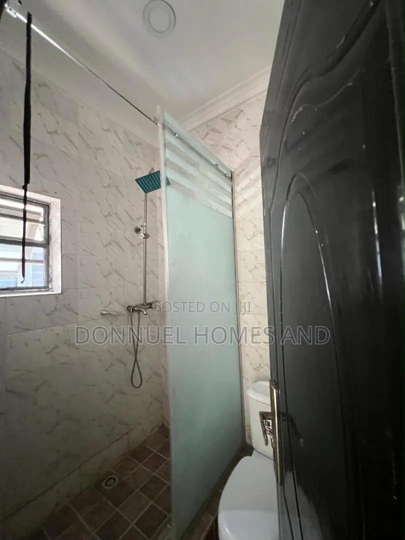 Studio Apartment in Lekki Expressway for rent in Lekki Expressway