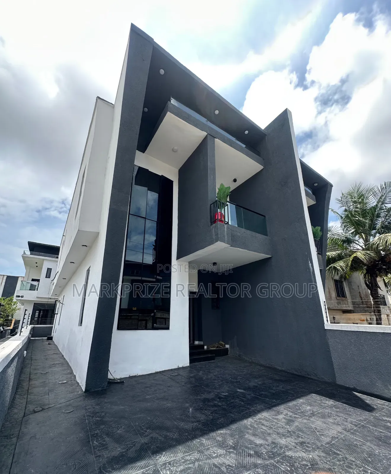 3bdrm Duplex in Sangotedo Lagos for sale in Sangotedo