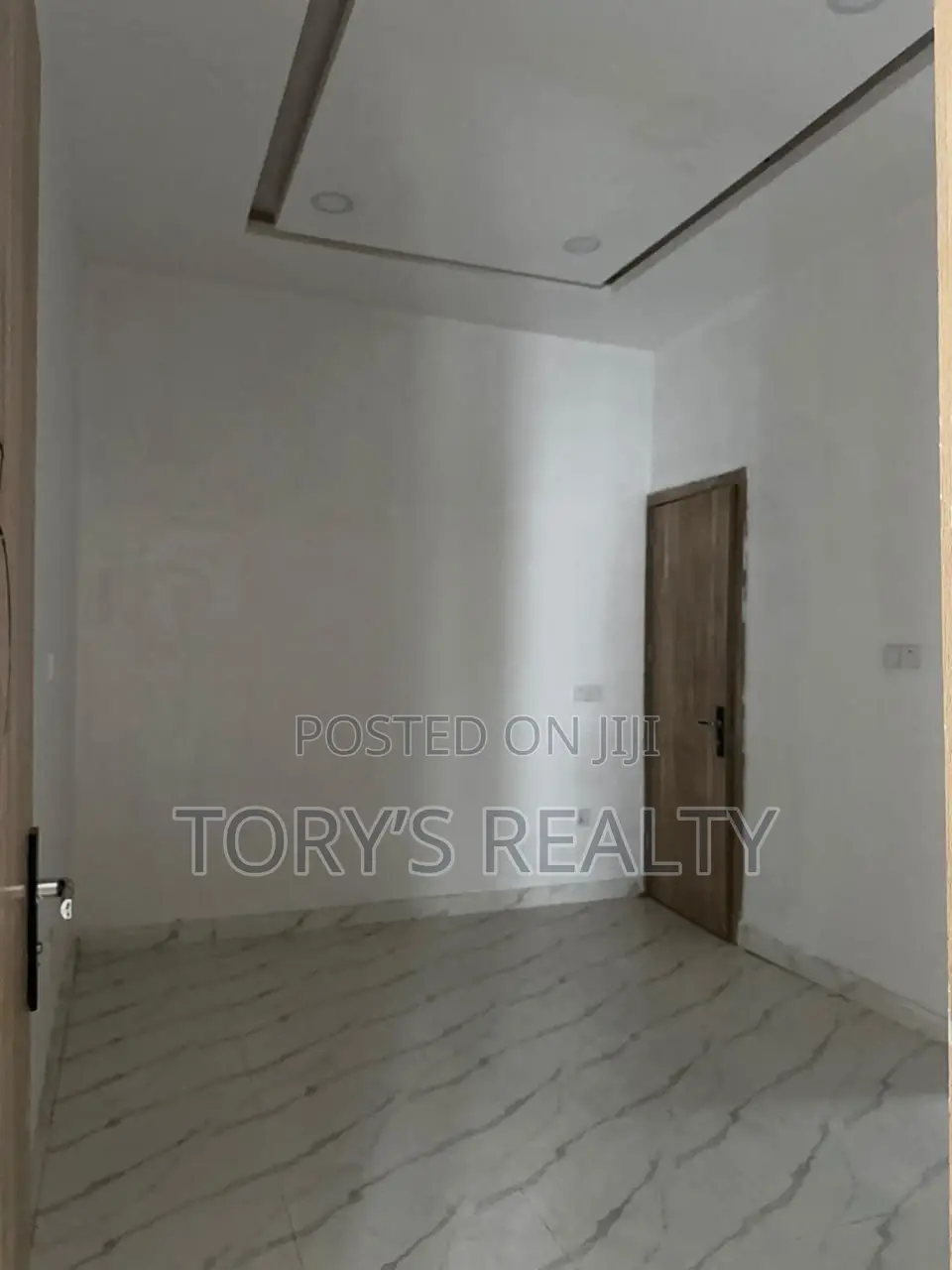 3bdrm Duplex in Lekki Phase 2 for rent in Lekki Phase 2
