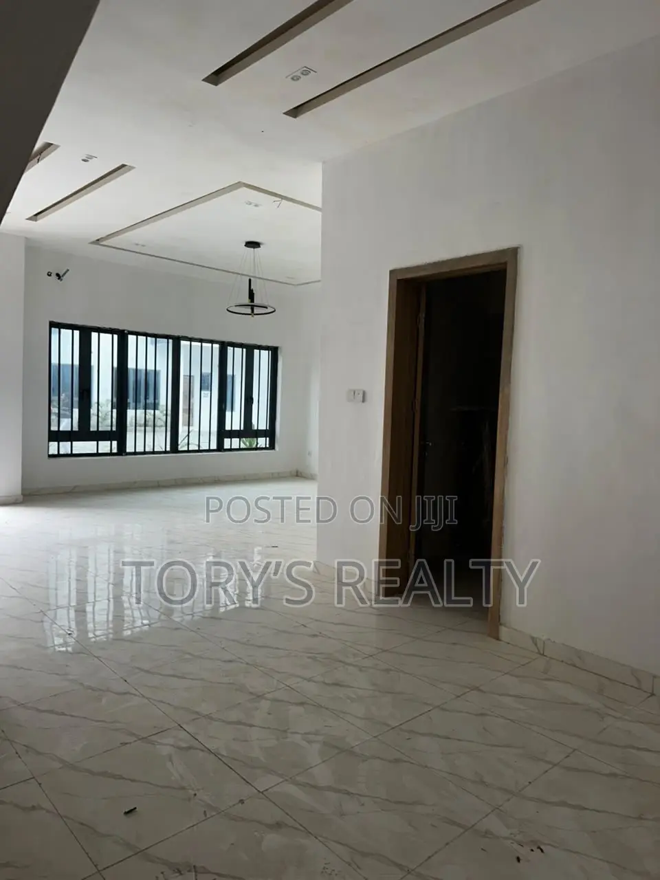 4bdrm Duplex in Lekki Phase 2 for rent in Lekki Phase 2
