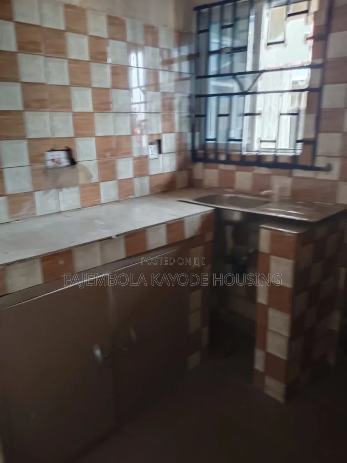 Mini Flat in Eniosa, Akobo for rent in Akobo