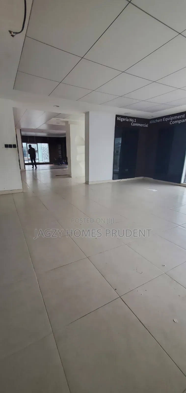 Shop Available for Rent in Lekki Phase 1