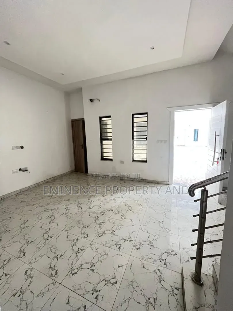 4bdrm Duplex in Lekki Expressway for rent in Lekki Expressway