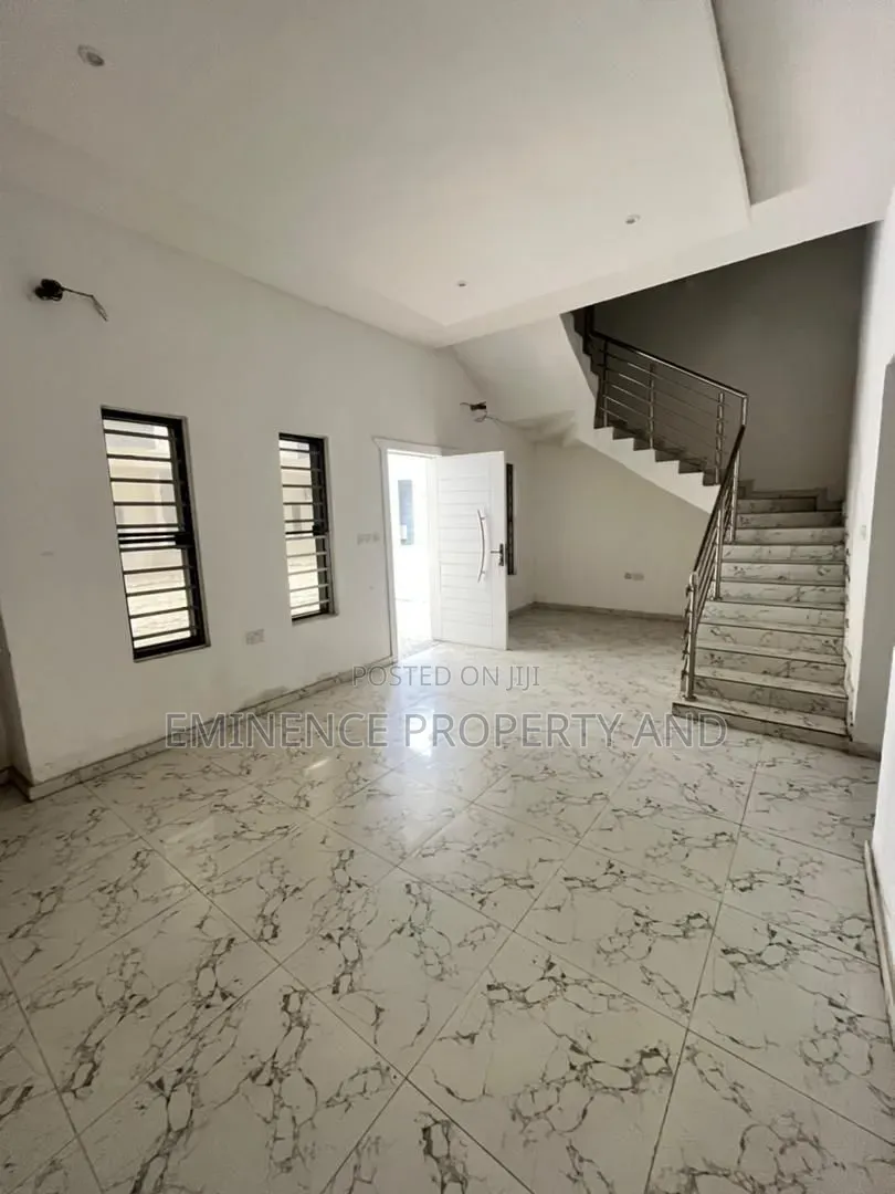 4bdrm Duplex in Lekki Expressway for rent in Lekki Expressway