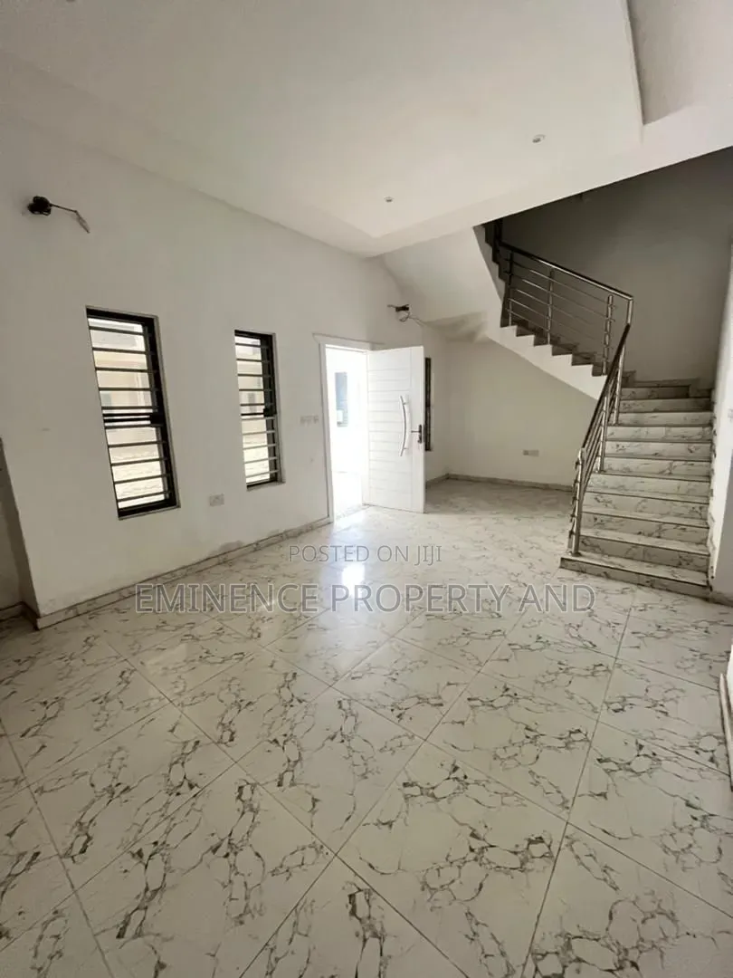 4bdrm Duplex in Lekki Expressway for rent in Lekki Expressway