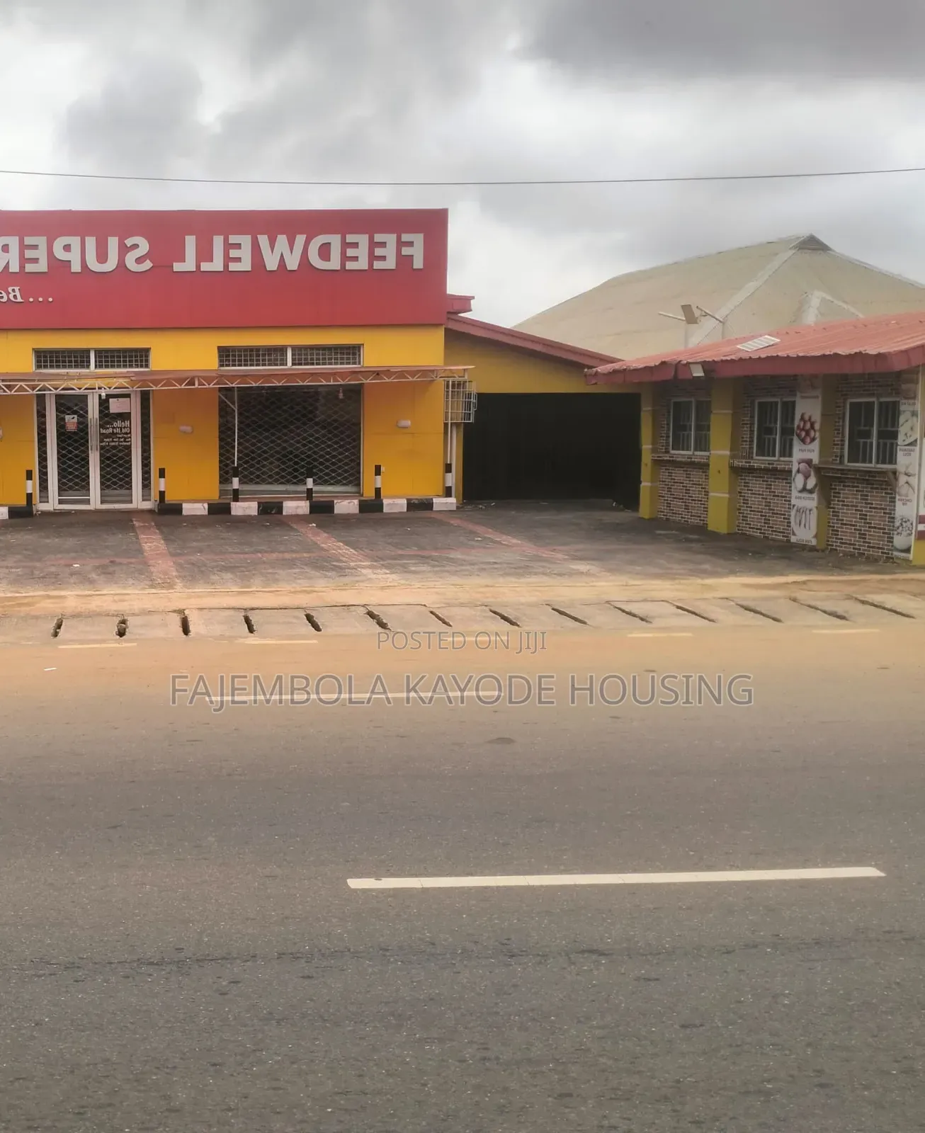 A Supermarket at Old Ife Road in Alakia