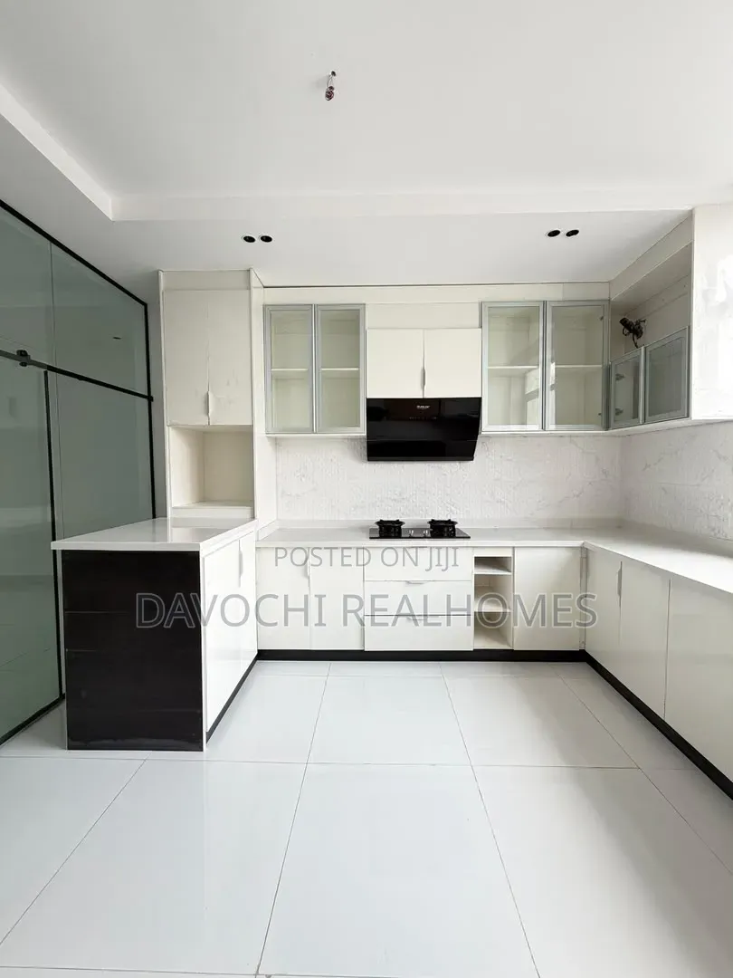 2bdrm Apartment in Ikate for sale in Ikate