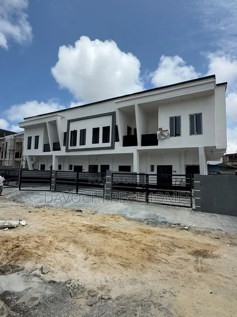 2bdrm Duplex in Sangotedo for sale in Sangotedo